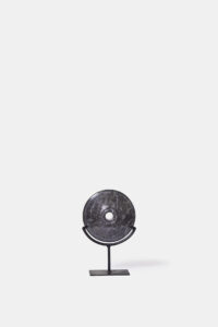 Black marble discs on a metal base - Image 4